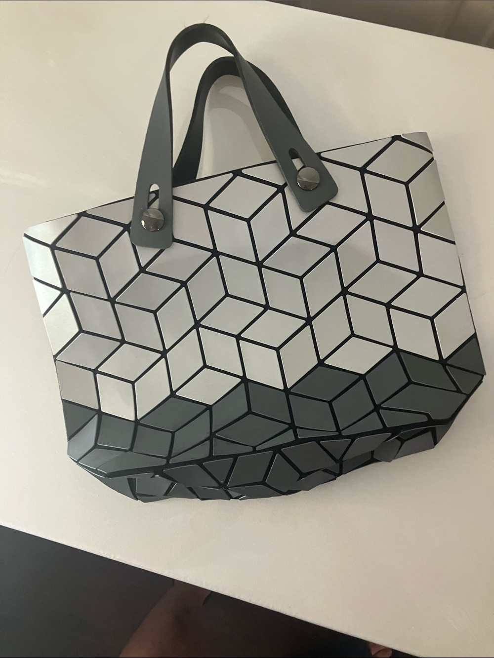 Patrizia Luca Geometric 3D Faceted Handbag – Silver & Me